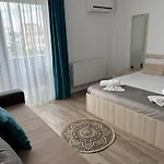 Apartament Ayana *